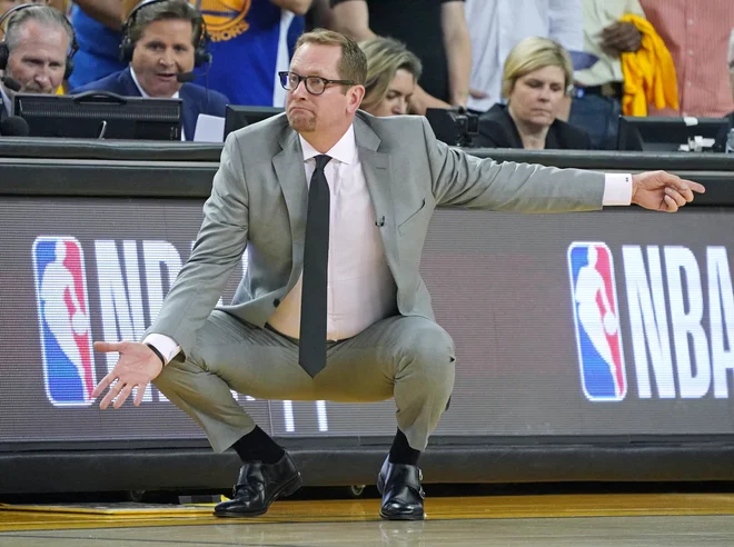 Nick Nurse je že v svoji prvi samostojni trenerski sezoni v ligi NBA osvojil naslov prvaka. FOTO: USA Today