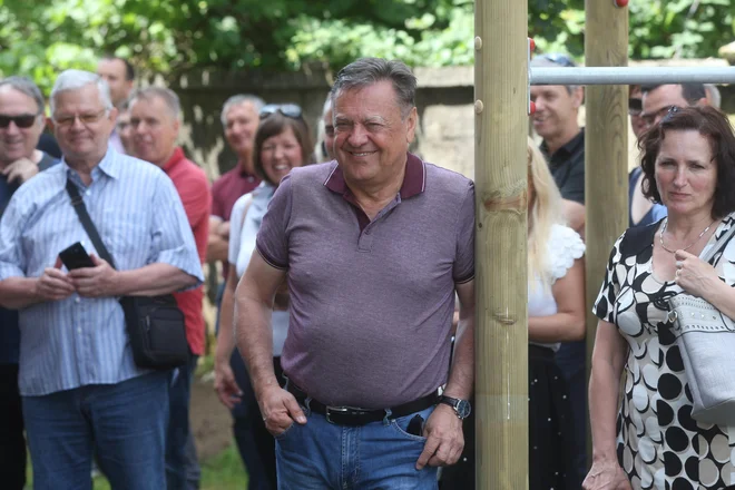 Stanovanjsko-poslovno sosesko Polje IV je slovesno odprl župan Zoran Janković. FOTO: Mavric Pivk/Delo