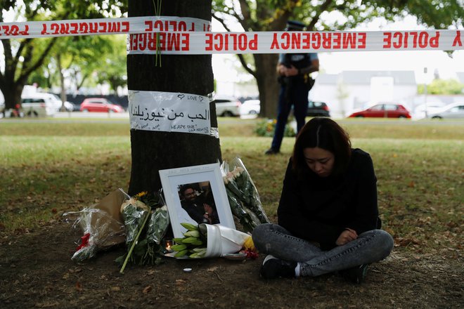 44-letni Novozelandec je posnetek delil v dneh, ko so svojci žrtev napada še žalovali. FOTO: Jorge Silva/Reuters