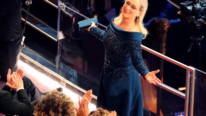 Fotografija: 89th Academy Awards - Oscars Awards Show - Hollywood, California, U.S. - 26/02/17 - Actress Meryl Streep reacts. REUTERS/Lucy Nicholson - HP1ED2R0539CB Foto Lucy Nicholson Reuters