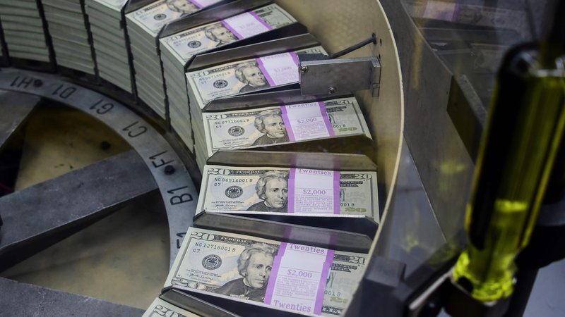 Fotografija: Argumentov za znižanje obresti je vse več, a predsednik Feda Jerome Powell (še) ne popušča. FOTO: AFP