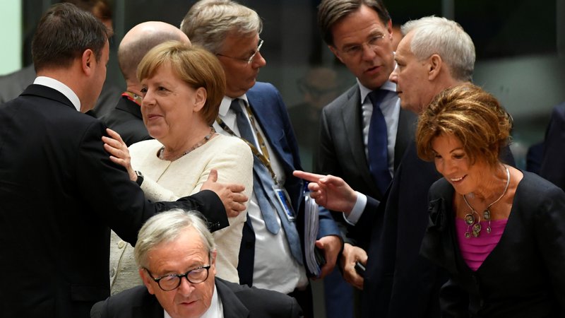 Fotografija: To, da je središče moči na ravni EU v evropskem svetu, ki združuje voditelje članic, bo za marsikaterega parlamentarca vnovično boleče spoznanje. Foto: Reuters