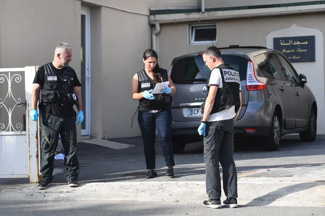 Primer preiskuje sodna policija. FOTO: Fred Tanneau/Afp