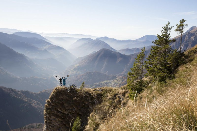 Fotografija: Na Soriški planini bodo zazvenele zimzelene slovenske popevke. Foto: Mitja Sodja