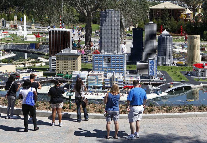 Miami Beach iz kock Lego v Legolandu na Floridi. Foto Reuters