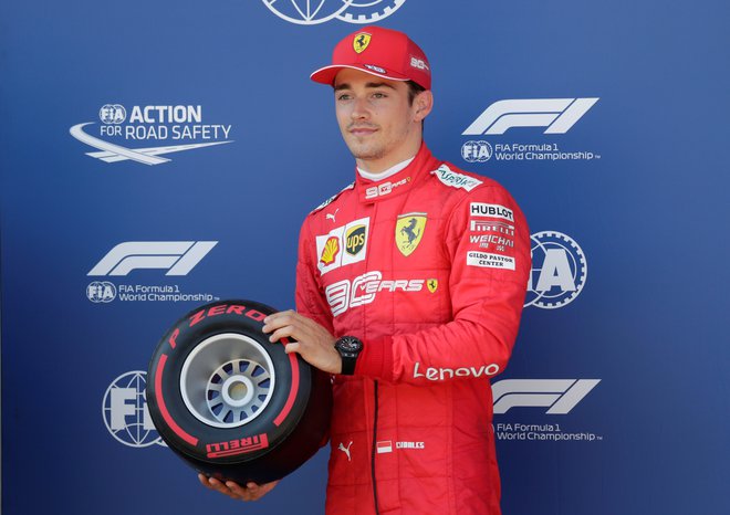 Monačan <strong>Charles Leclerc</strong> (Ferrari) je bil najhitrejši v kvalifikacijah voznikov formule ena pred veliko nagrado Avstrije. FOTO: Leonhard Foeger/Reuters