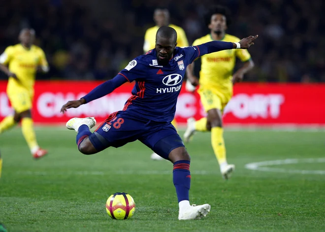 Ndombele bo velika okrepitev Tottenhama na sredini igrišča. FOTO: Reuters