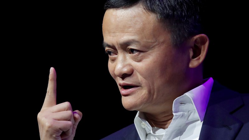 Fotografija: Preden se je podal na pot spletne trgovine, je bil Jack Ma učitelj. FOTO: Reuters