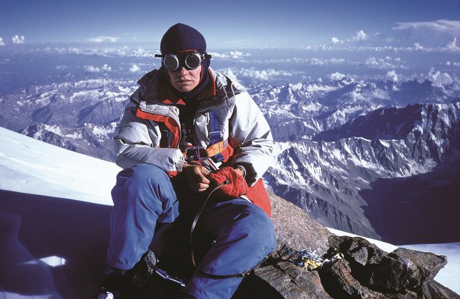 V knjigi ima vidno vlogo tudi odlična slovenska alpinistka Marija Frantar. FOTO: Iz knjige Prve ženske na osemtisočakih