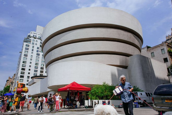 Med zaščiteno kulturno dediščino je tudi Guggenheimov muzej v New Yorku. FOTO: AFP