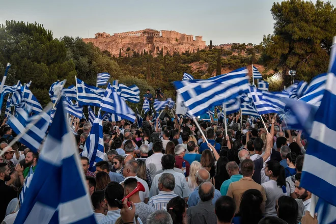 V Grčiji je na čelu vlade spet član ene od tradicionalnih političnih dinastij. FOTO: AFP