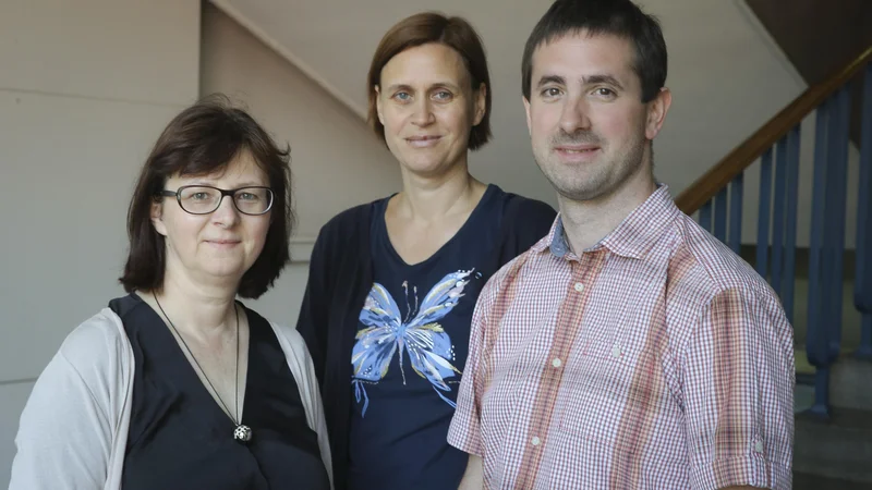 Fotografija: Mojca Nidorfer Šiškovič, Mojca Smolej in Damjan Huber so v vodstveni ekipi seminarja, ki letos praznuje že 55 let. Foto Jože Suhadolnik