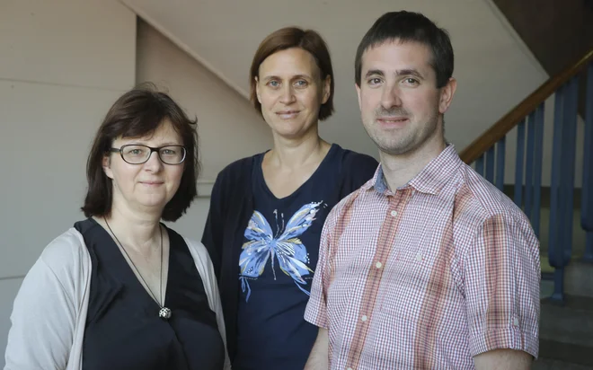 Mojca Nidorfer Šiškovič, Mojca Smolej in Damjan Huber so v vodstveni ekipi seminarja, ki letos praznuje že 55 let. Foto Jože Suhadolnik