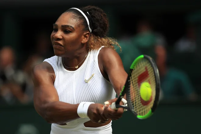 Serena Williams je v tej sezoni igrala le za vzorec, a zdi se, da ravno pravi čas spet prihaja v pravi ritem, pravo formo. FOTO: AFP