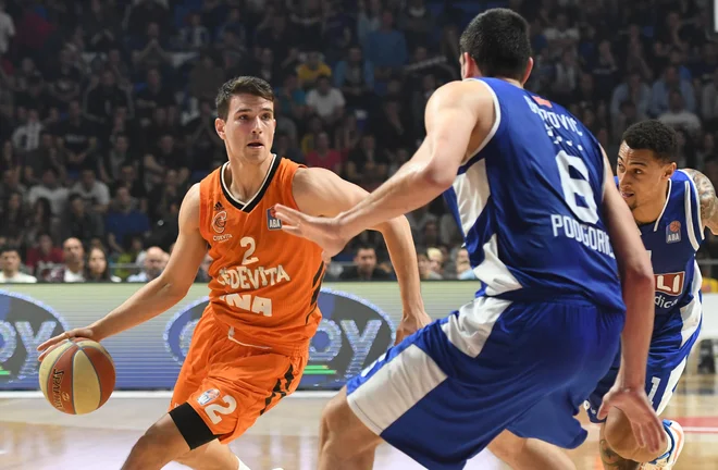 Dres Cedevite Olimpije bo jeseni nosil tudi Filip Krušlin. FOTO: ABA