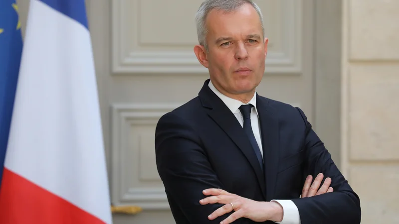 Po očitkih o zapravljanju odstopil francoski minister za okolje&nbsp;François de Rugy. Foto: Reuters