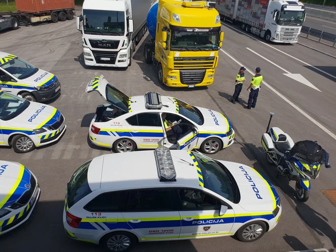 Nadzor tovornih vozil FOTO: PU Kranj