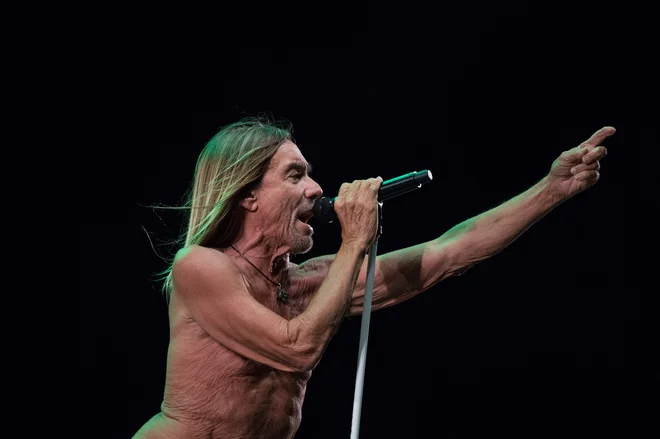 Iggy Pop, vedno energičen na odru. FOTO: AFP