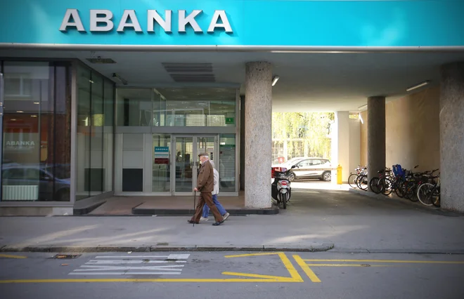 Abanka ima spet tričlansko upravo. Foto Jože Suhadolnik