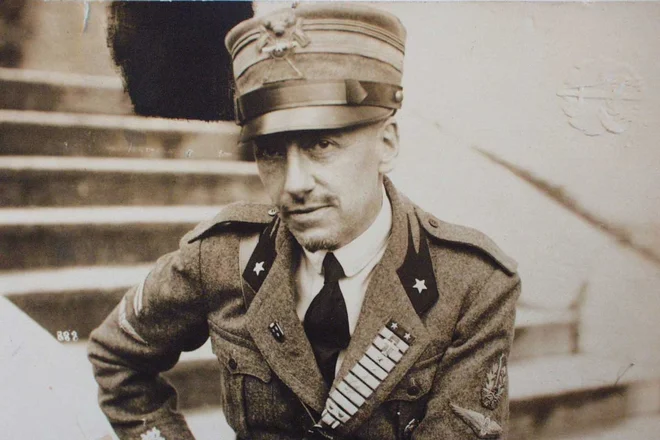 Gabriele D'Annunzio kot vojak v prvi svetovni vojni. FOTO: arhiv