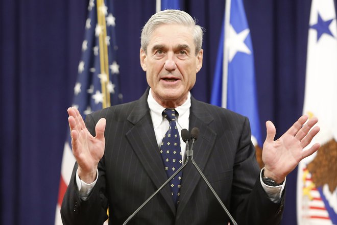 Posebni preiskovalec Robert Mueller. FOTO: Jonathan Ernst/Reuters