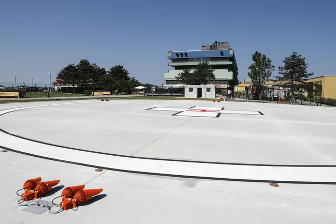 Izolska boilnišnica ima od konca junija nov heliport. FOTO: Uroš Hočevar/Delo