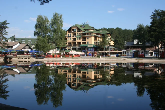 Turisti imajo radi planinski območji Zlatibor in Kopaonik ter termalna kopališča, ki jih je v Srbiji zelo veliko. FOTO: wikipedija