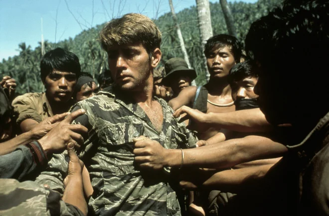 Apocalypse Now - Apokalipsa danes Foto Pro Plus