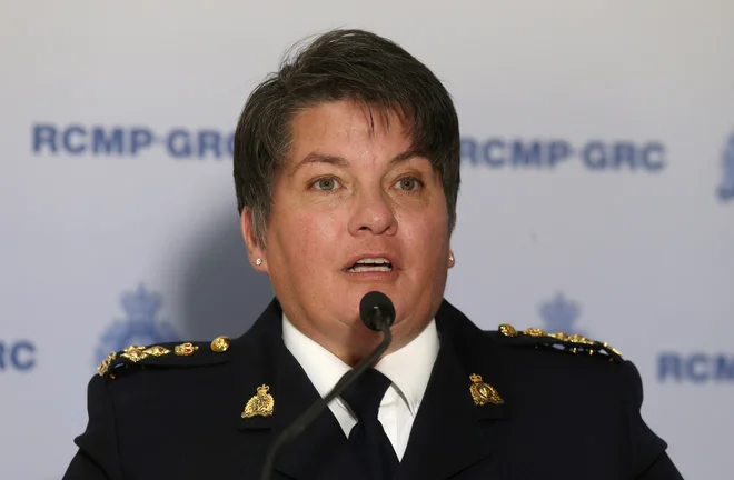 Policijska komisarka Jane MacLatchy je zatrdila, da včeraj najdeni trupli zagotovo pripadata fantoma. FOTO: Shannon Vanraes/Reuters