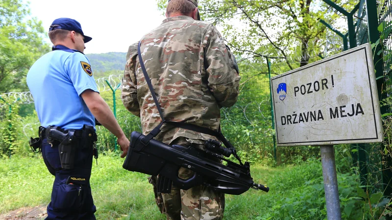 Fotografija: Policisti primer še preiskujejo. FOTO: Tomi Lombar/Delo