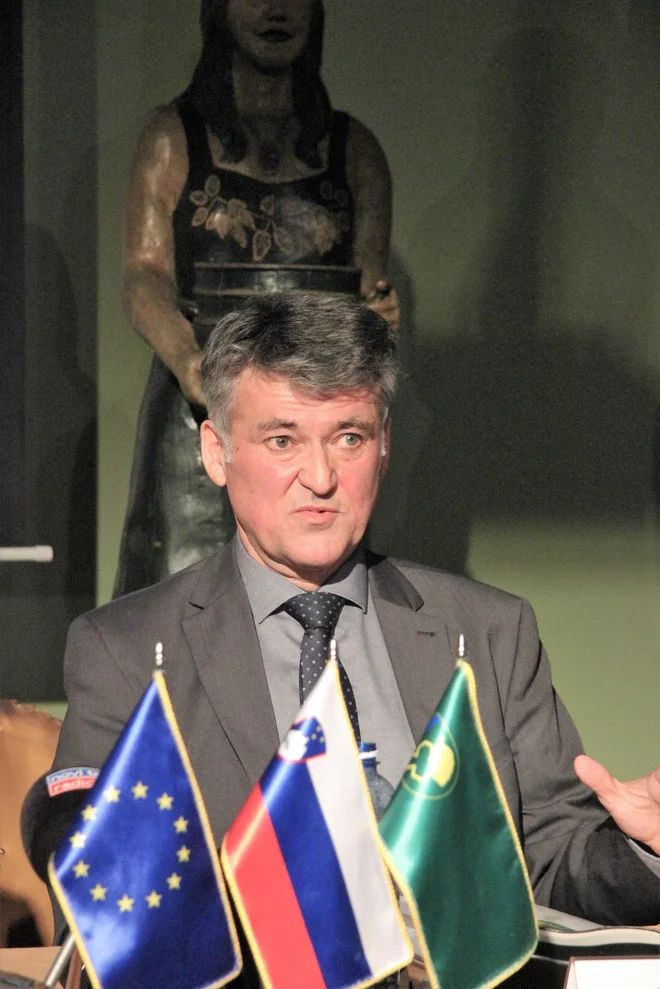 »Nekateri pridelovalci so postali oholi in narava jih za to že kaznuje.« Janko Kos, župan Žalca