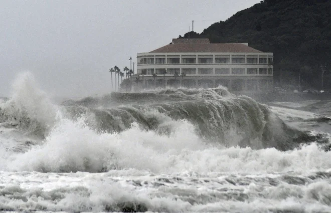FOTO: Kyodo/Reuters