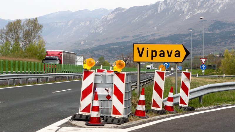 Fotografija: Vipavska hitra cesta bo znova zaprta. FOTO: Marko Feist 
