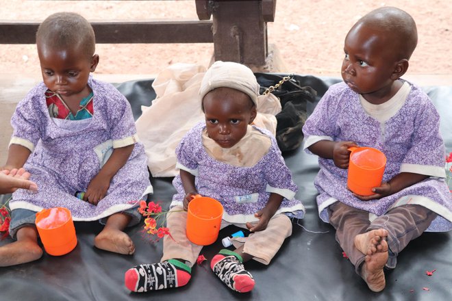 Donacije Za srce Afrike so namenjene tudi za pomoč v hrani otrokom v Centralnofriški republiki.