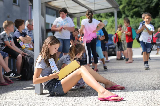 Počitnice se končujejo, v ponedeljek se začne novo šolsko leto. FOTO Tomi Lombar/Delo