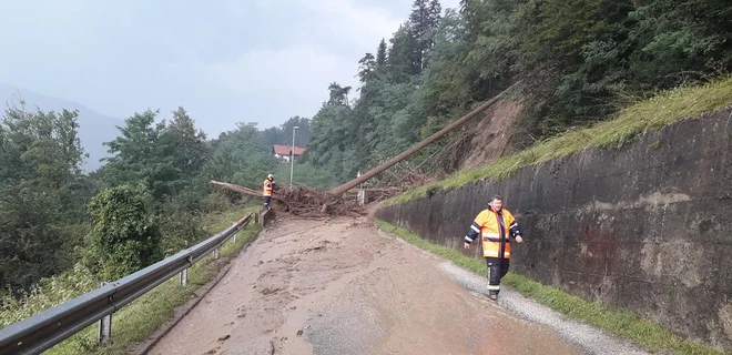 Škodo je po prvih podatkih in ocenah zagotovo večja, kot jo je povzročilo katastrofalno poplavljanje reke Drave novembra 2012. FOTO: Pgd Vuzenica/Delo