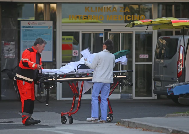 Mariborski družinski zdravniki so kolektivno odpoved, ki naj bi stopila v veljavo v tem mesecu, zaenkrat preklicali. FOTO: Tadej Regent/Delo