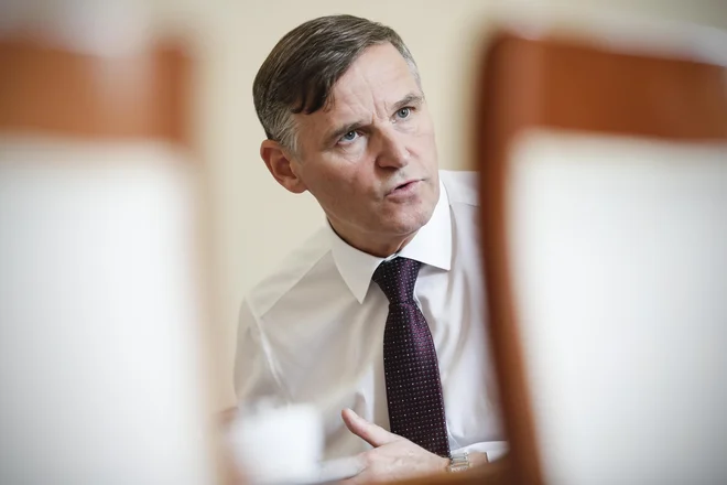 Andrej Bertoncelj bo plače razbremenil zgolj simobolično.<br />
<br />
Foto Uroš Hočevar