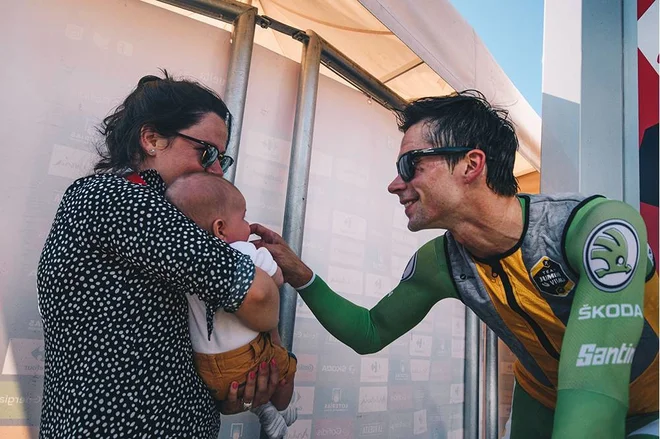 Primož, Lev in Lora. Foto: La Vuelta, Sarah Meyssonnier