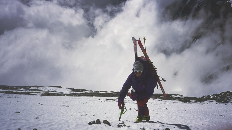 Fotografija: 9. maj 1996, Davo na Everestu pod taborom 2, 7800 metrov visoko. FOTO: Viki Grošelj