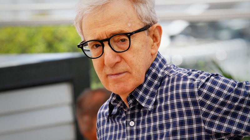 Fotografija: Kar nekaj let je Woody Allen iskal založbo, ki bi bila pripravljena objaviti njegovo avtobiografijo. Zadnji dogovor je tik pred zdajci padel v vodo. FOTO: Shutterstock
