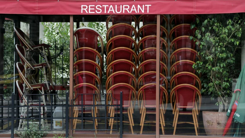 Fotografija: Je pred nami čas, v katerem bo klasičnih restavracij vse manj, vse več pa takih, ki bodo omogočale le spletno naročanje in dostavo? Foto: Reuters