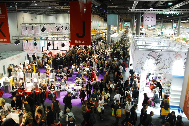 Bralska publika bo navdušenje nad knjigami lahko potešila na spletu in na dogodkih v Frankfurtu, pravi direktor frankfurtskega sejma Jürgen Boos. Foto Nurettin Çiçek/Frankfurter Buchmesse