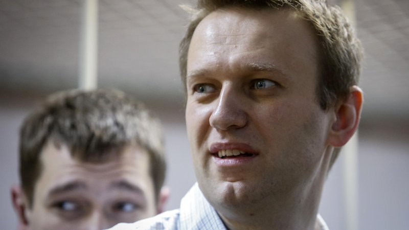 Fotografija: Aleksej Navalni je znan obraz opozicije aktualnega ruskega predsednika Vladimirja Putina. FOTO: Sergej Karpukhin/Reuters 