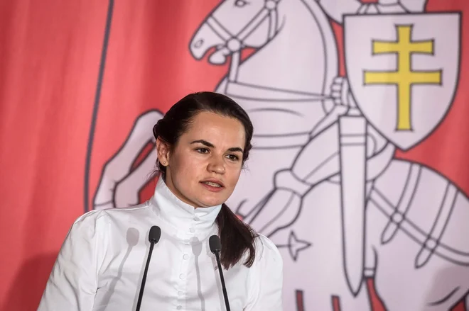Kot je zatrdila Svetlana Tihanovska, Belorusi ne bodo sprejeli uradne prisege Lukašenka za njegov šesti mandat. FOTO: Wojtek Radwanski/Afp