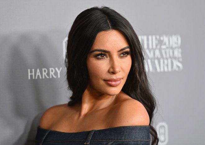 Kim Kardashian je oboževalce šokirala z izjavo, da se šov <em>Kardashianovi</em> počasi izteka. FOTO: Angela Weiss / AFP