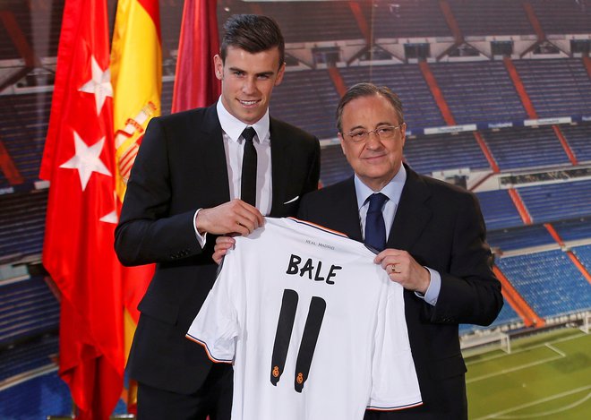 Realov predsednik Florentino Perez ni skrival navdušenja, ko je v klub pripeljal Garetha Balea. FOTO: Sergio Perez/Reuters