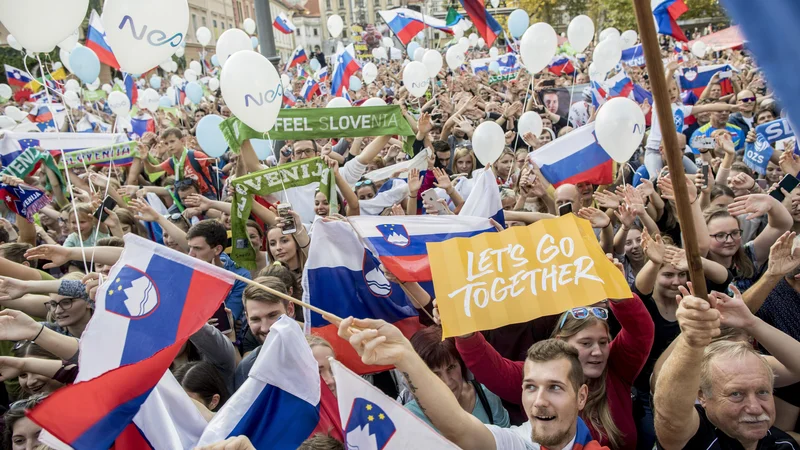 Fotografija: Slovenci smo športni narod in zelo ponosni na svoje športnike, tako na celotne ekipe kot na navdušujoče posameznike, ki s svojim talentom dosegajo uspehe tudi v tujini. FOTO: Voranc Vogel/Delo
