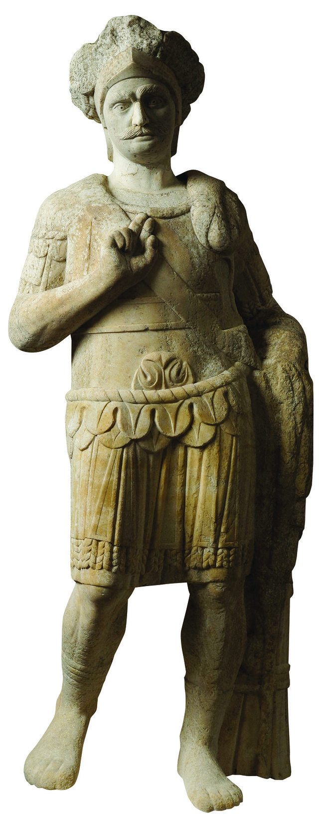 Marmornat kip tako imenovanega noriškega vojaka je bil predvidoma izdelan v 3. stoletju in predstavlja moškega v naravni velikosti. FOTO: arhiv PMC