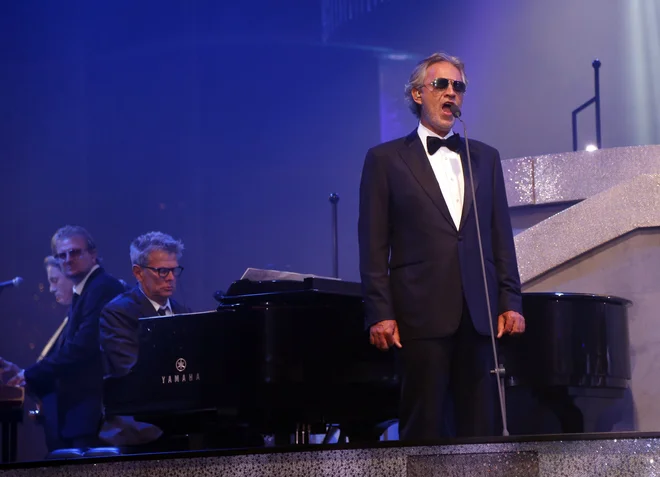 Andrea Bocelli je pred kratkim premagal tudi okužbo z novim koronavirusom. FOTO: Mario Anzuoni/Reuters&nbsp;